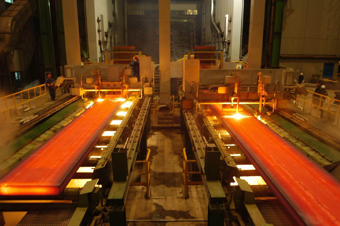 Hot rolling mill